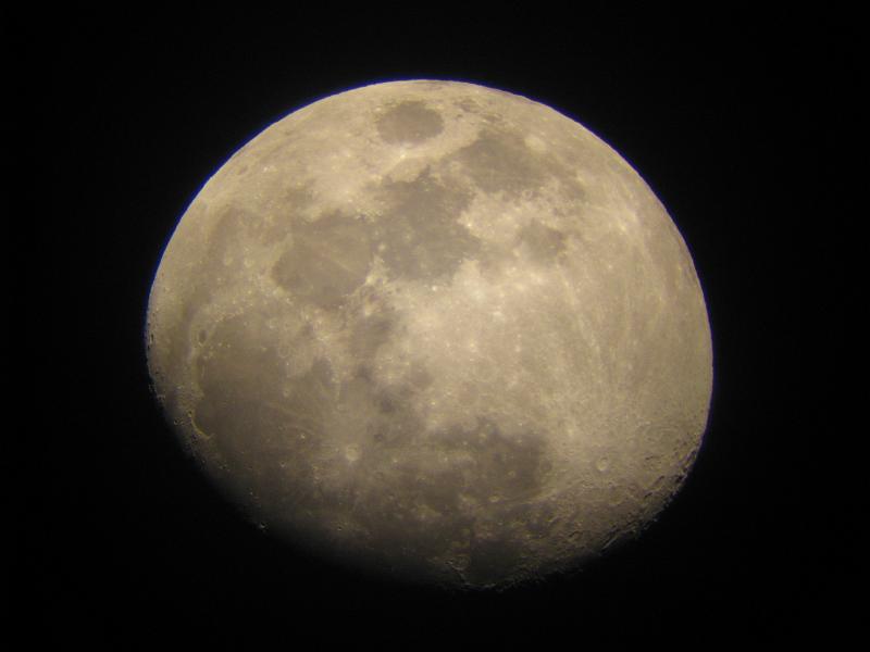 moon3-7-09.JPG